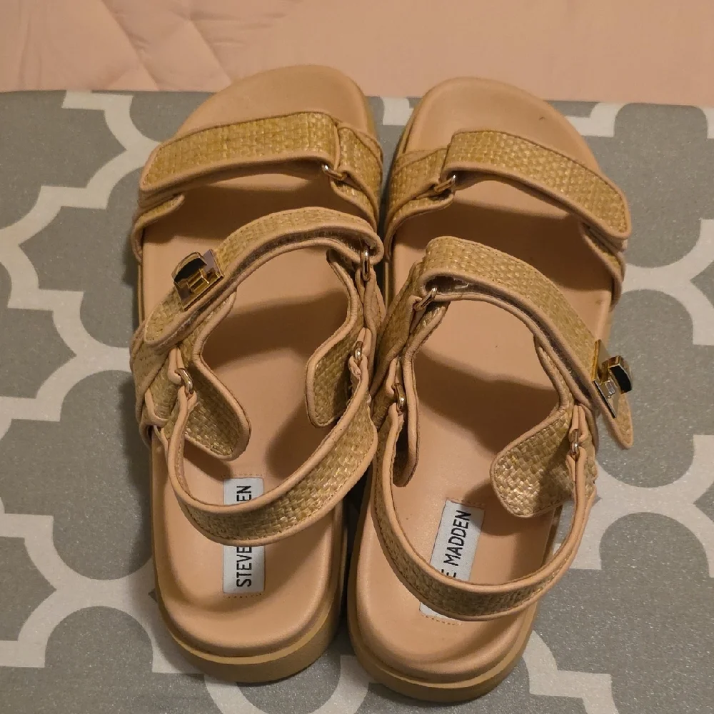 Steve Madden Mona Raffia Sandals - Picture 3 of 4